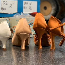 Verschil tussen Latin en Ballroom dansschoenen?