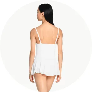 Dansez-Vous dames dans Tunic Lana