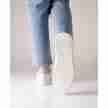 Suny Anna Kern 7020 Suede Wit-Beige Danssneakers met Volledig Zool en 2 Draaipunten