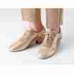 Anna Kern Brienne Goud Dames dansschoenen met een chique uitstraling
