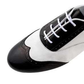 Werner Kern Taylor brogue dansschoenen voor dames vintage platte hak comfort zwart wit