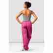 Bloch Ladies Ripstop Trousers P5502 raspberry achter kont