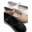 Capezio Snap Elastics voor Volwassenen met een knoopsysteem